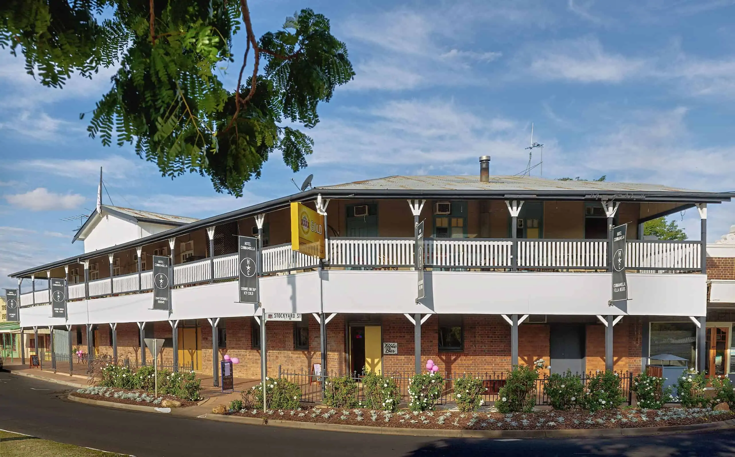 Hotel Cunnamulla Accommodation, Rooms and Tourist Information.